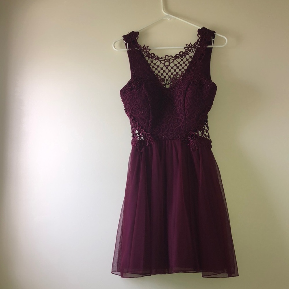burgundy homecoming dress!!